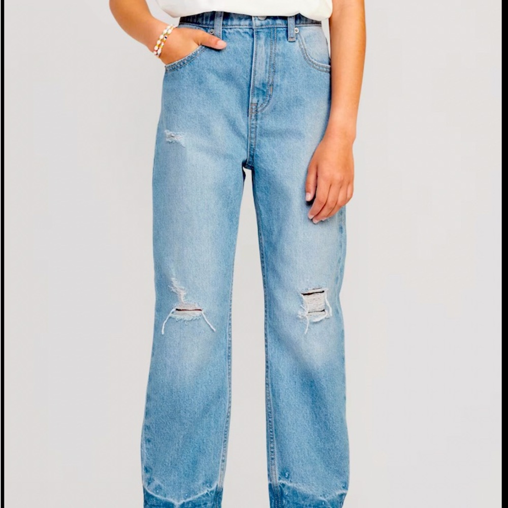 Old Navy Slouchy Straight girls jeans size 12 new with tags!!